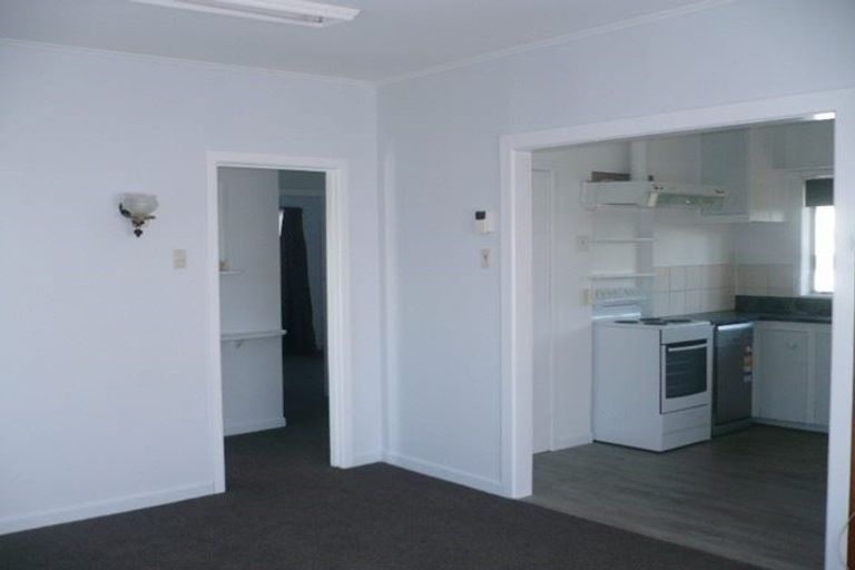 Photo of property in 8a Helvetia Road, Pukekohe, 2120