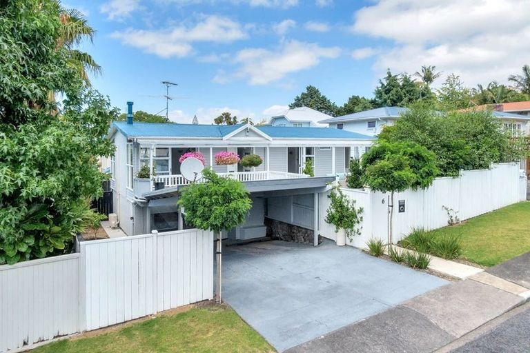Photo of property in 6 Tyne Road, Forrest Hill, Auckland, 0620