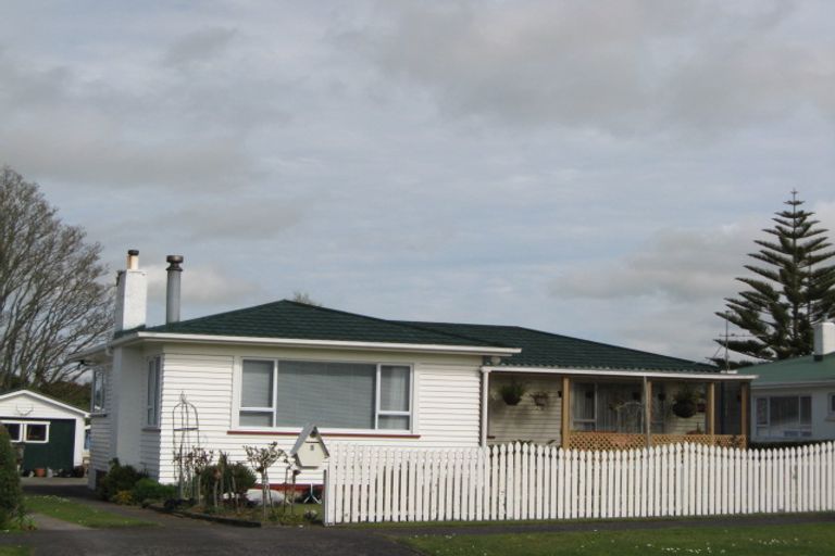 Photo of property in 5 Shakespeare Street, Stratford, 4332