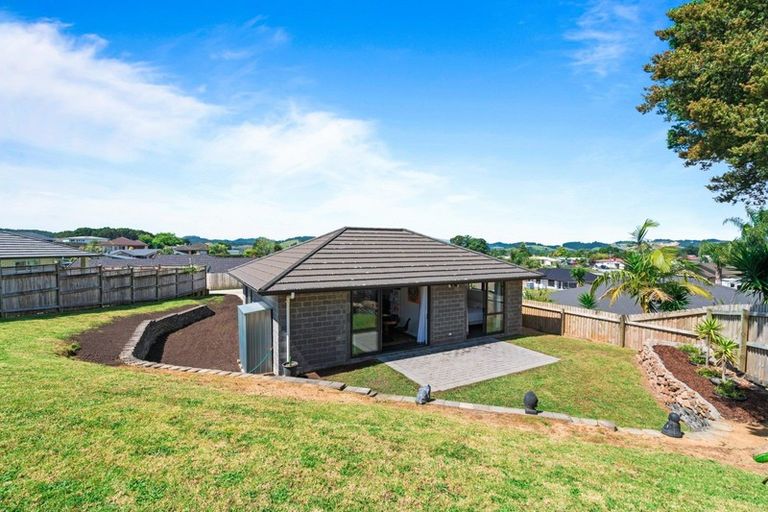 Photo of property in 3 Pinehurst Close, Te Kamo, Whangarei, 0112