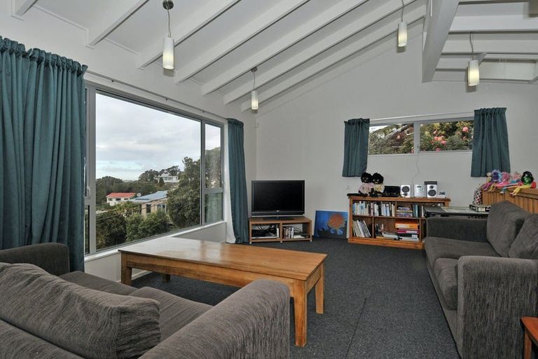 Photo of property in 84 Mitchell Street, Brooklyn, Wellington, 6021