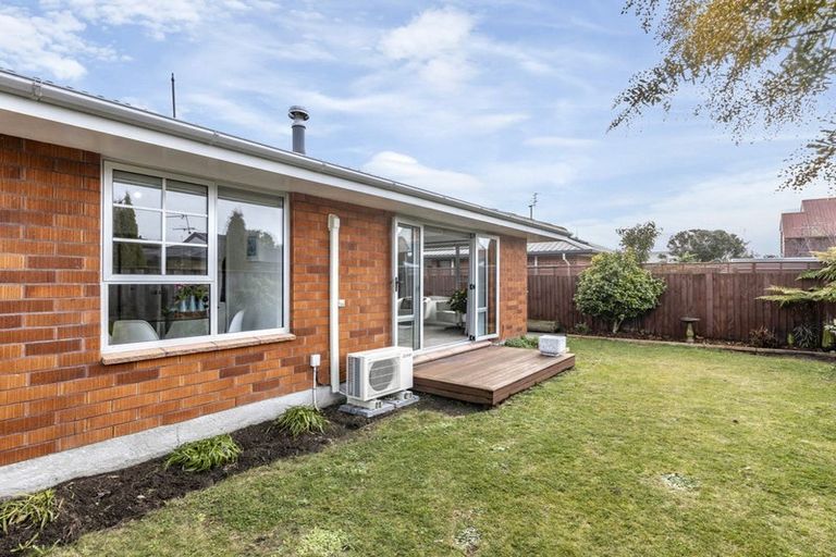 Photo of property in 94 Merrin Street, Avonhead, Christchurch, 8042