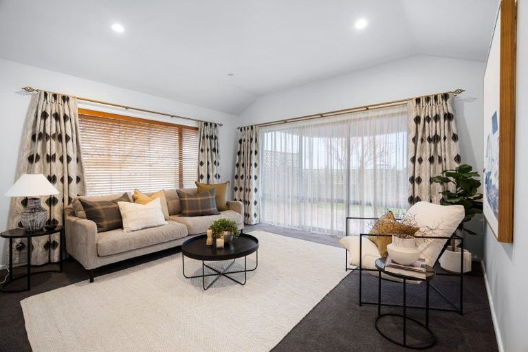 Photo of property in 1 Russell Robertson Drive, Havelock North, 4130