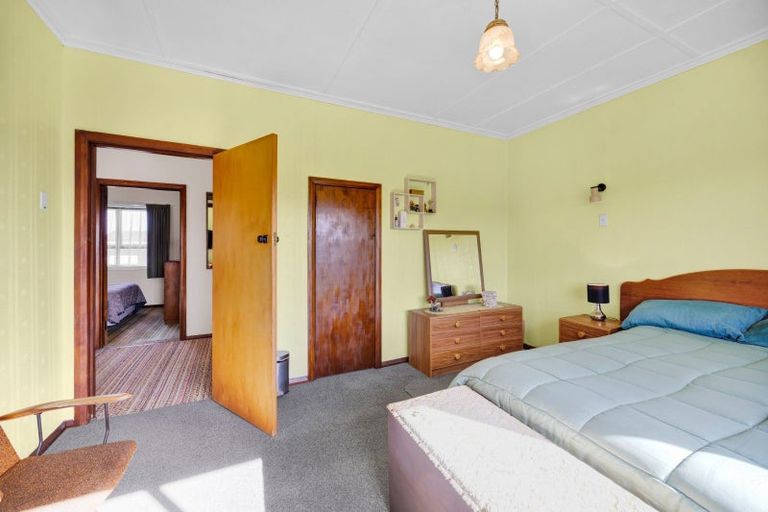 Photo of property in 158 Tasman Street, Opunake, 4616