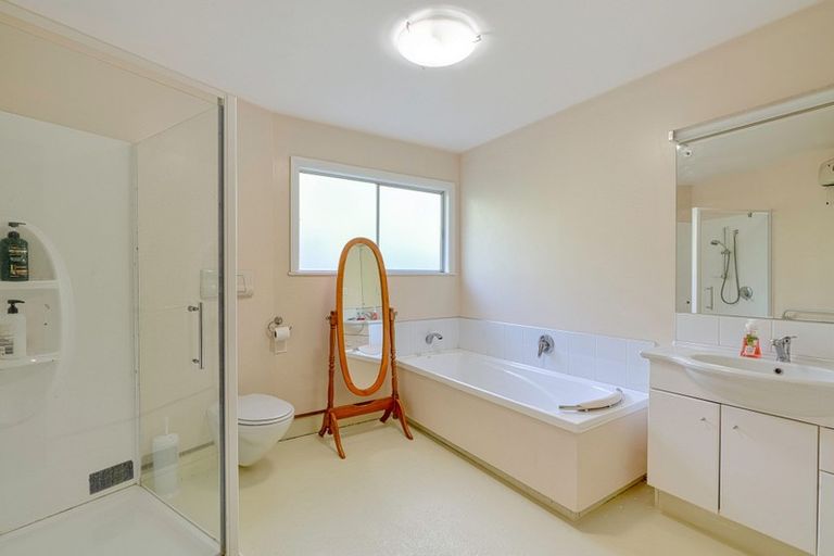 Photo of property in 169 Ringawhati Road, Otaki, 5583