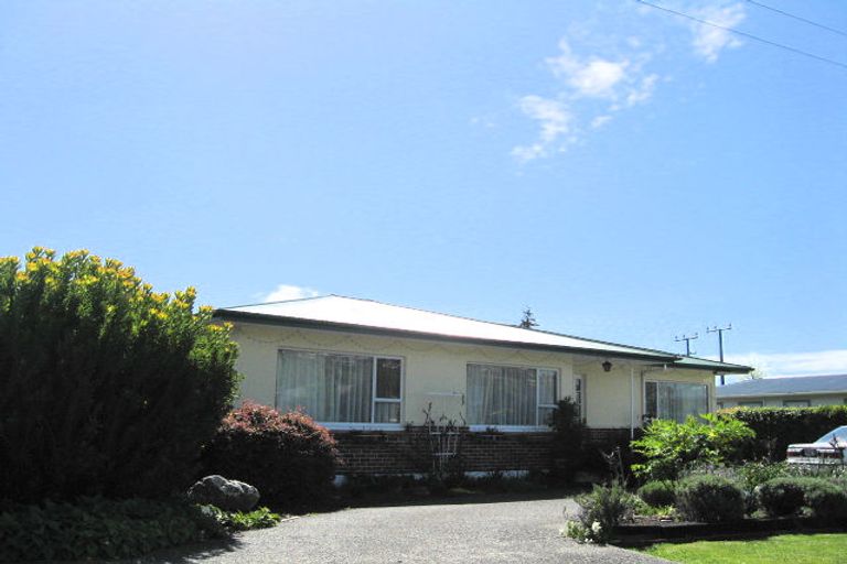 Photo of property in 24 Neale Avenue, Stoke, Nelson, 7011