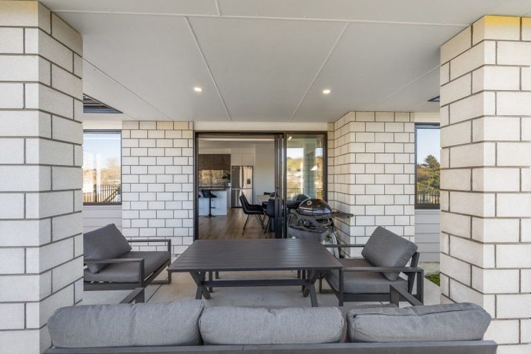 Photo of property in 10 Mangaotuku Lane, Whalers Gate, New Plymouth, 4310