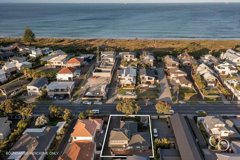 Photo of property in 208 Oceanbeach Road, Mount Maunganui, 3116