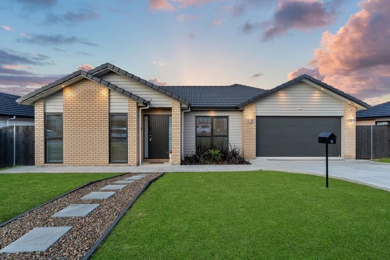 Photo of property in 5 Clendon Court, Pokeno, 2402