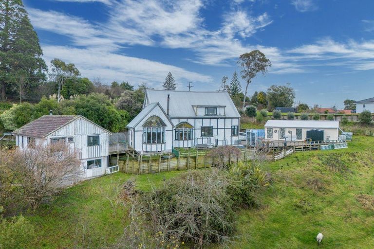 Photo of property in 33 Abbotsford Road, Waipawa, 4210