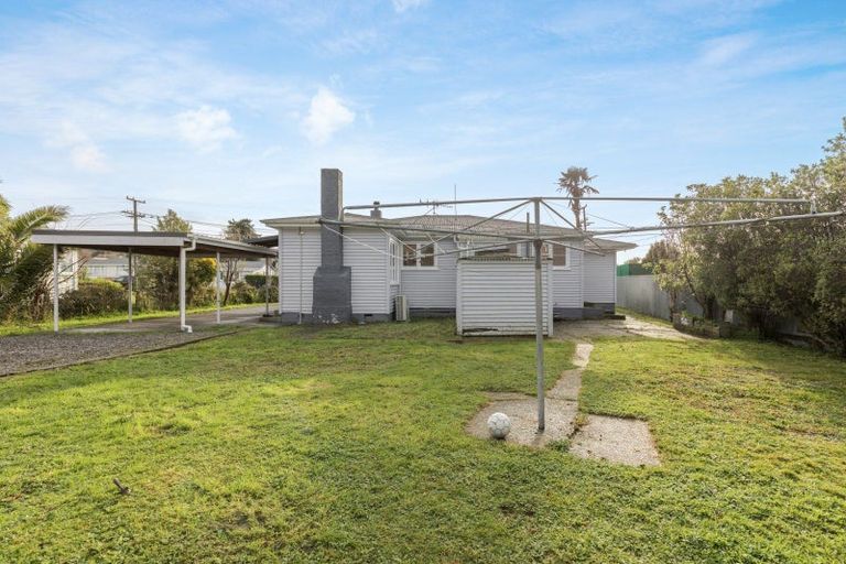 Photo of property in 2 Giesen Road, Feilding, 4702