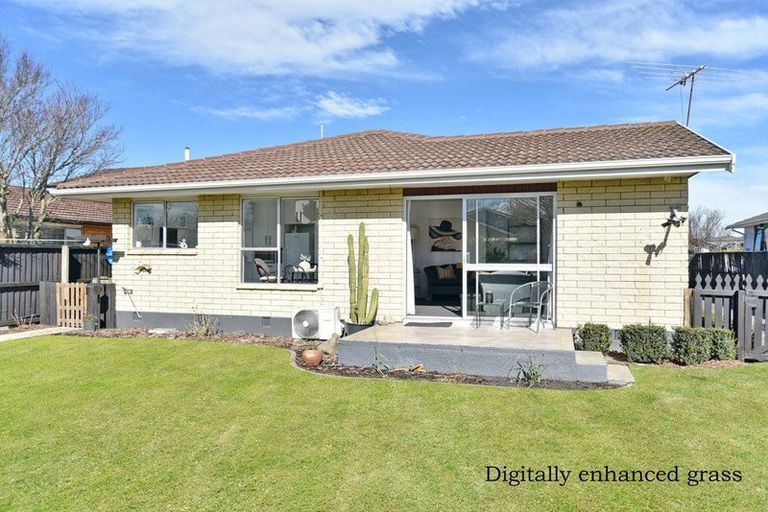 Photo of property in 24a Greenock Street, Redwood, Christchurch, 8051