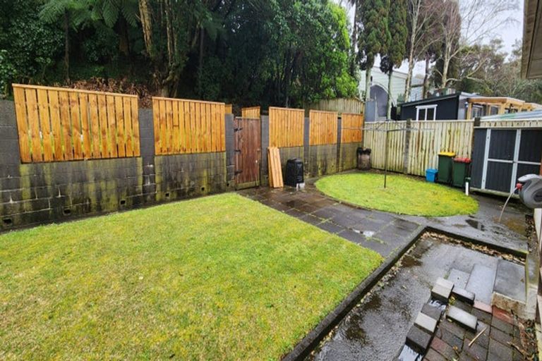 Photo of property in 14a Brixham Place, Merrilands, New Plymouth, 4312