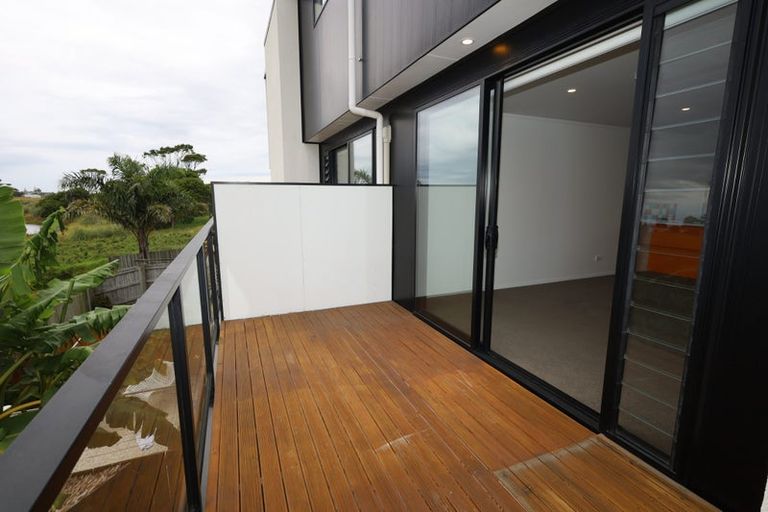Photo of property in 12/22 Ashley Place, Papamoa Beach, Papamoa, 3118