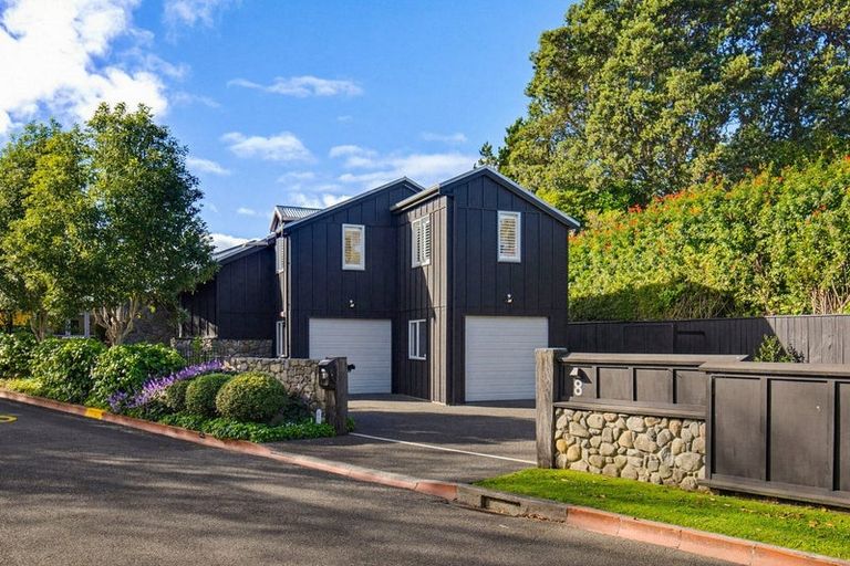 Photo of property in 8 River Glade, Waikanae, 5036