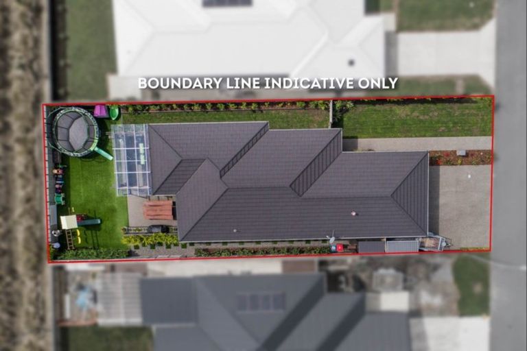 Photo of property in 7 Mahia Lane, Waikanae, 5036