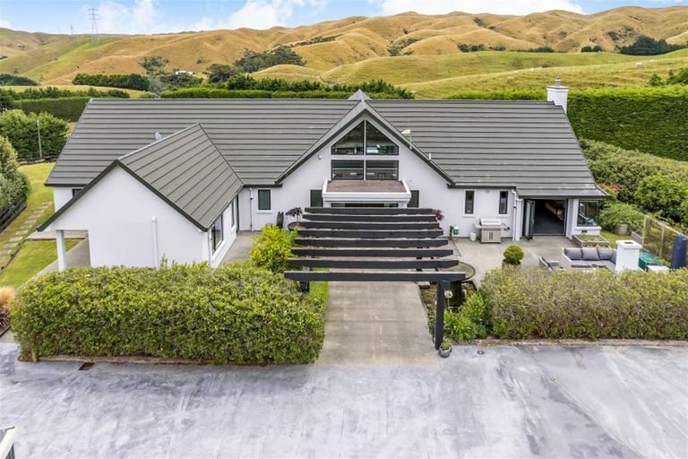 Photo of property in 830 Ohariu Valley Road, Ohariu, Wellington, 6037