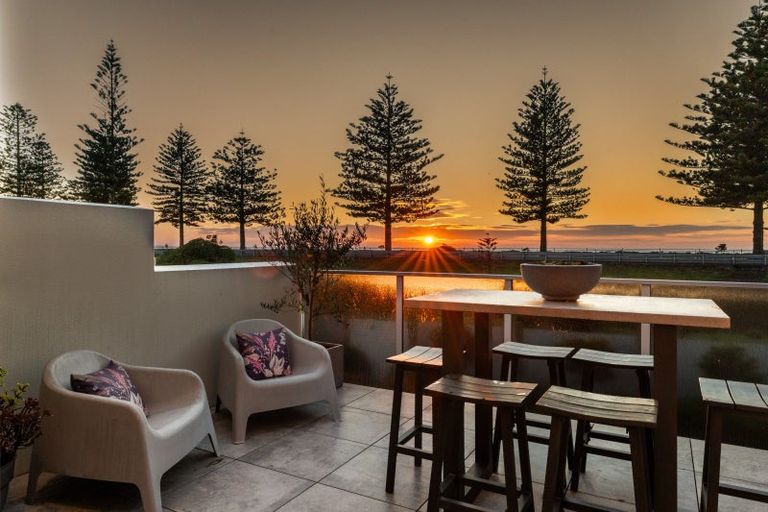 Photo of property in 136b Te Awa Avenue, Te Awa, Napier, 4110