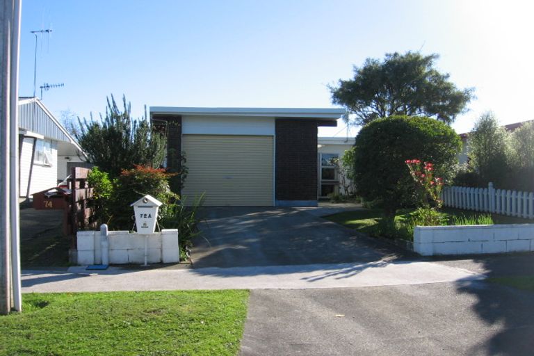 Photo of property in 72 Fairs Road, Milson, Palmerston North, 4414