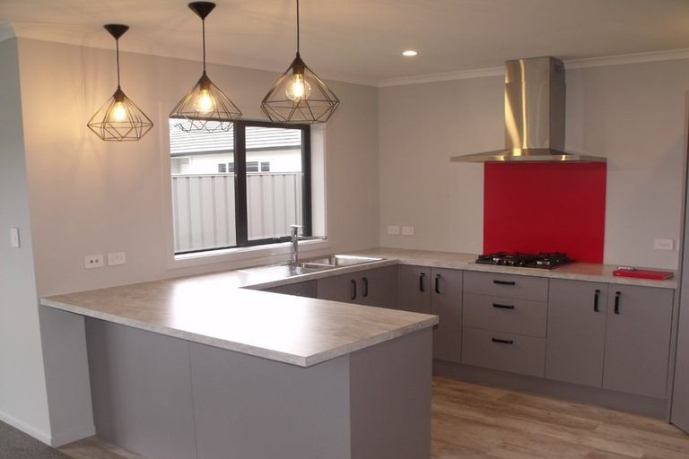 Photo of property in 19 Mckay Close, Frimley, Hastings, 4120