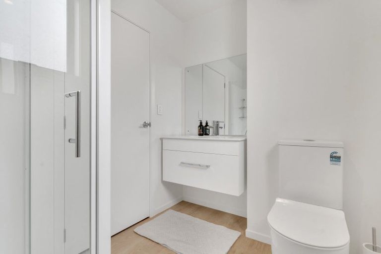 Photo of property in 5/20 Ballinger Place, Carterton, 5713