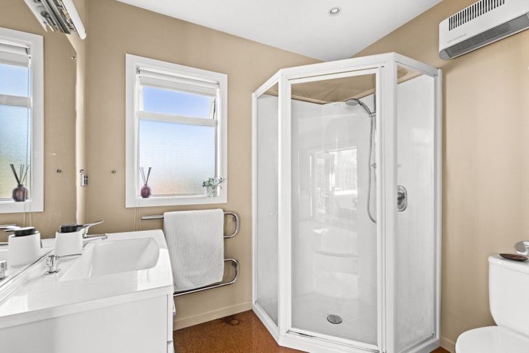 Photo of property in 73c Middle Road, Havelock North, 4130