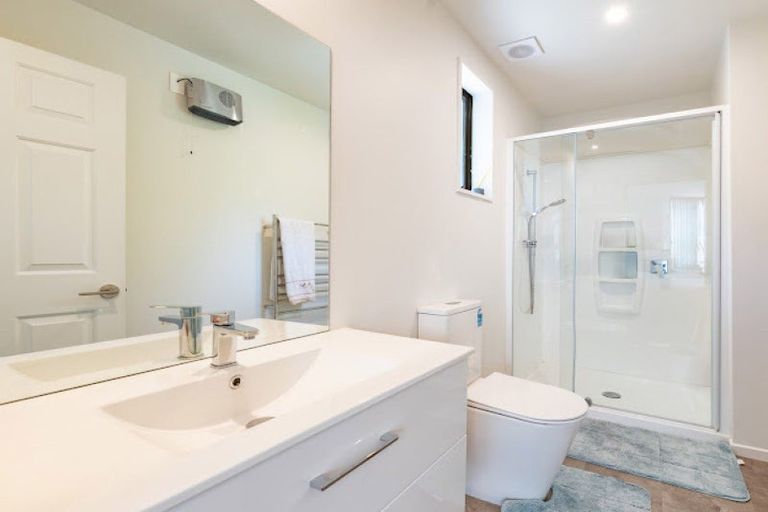 Photo of property in 88 Penruddock Rise, Westmorland, Christchurch, 8025