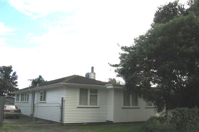 Photo of property in 14 Surprise Place, Cannons Creek, Porirua, 5024