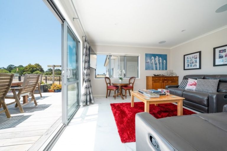 Photo of property in 169 Vista Paku, Pauanui, Hikuai, 3579