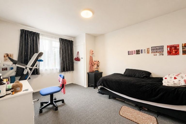 Photo of property in 25 Morrison Avenue, Northcote, Christchurch, 8052