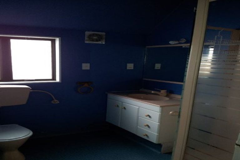 Photo of property in 6-8 Rolleston Street, Mount Cook, Wellington, 6021