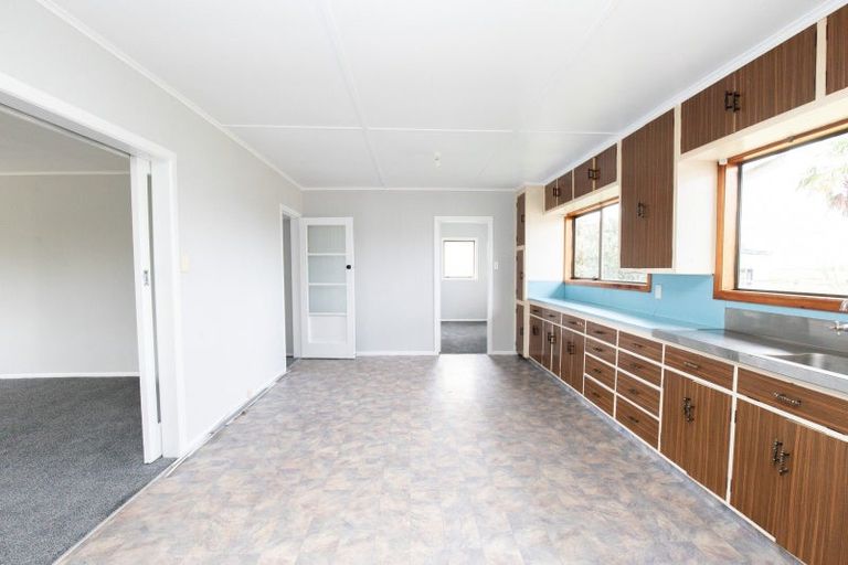 Photo of property in 18 Orchard East Road, Ngatea, 3503