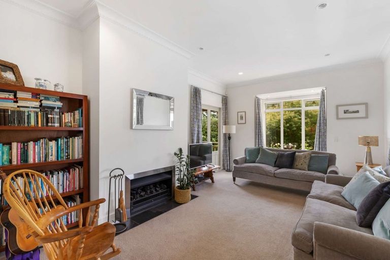 Photo of property in 5a Raukawa Grove, Waiuku, 2123