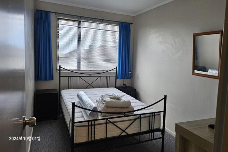 Photo of property in 2/78 Middleton Road, Churton Park, Wellington, 6037