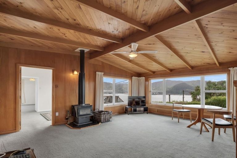 Photo of property in 41 Ranui Crescent, Diamond Harbour, Lyttelton, 8971