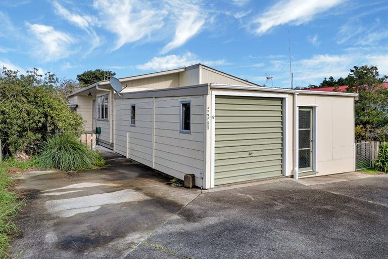 Photo of property in 15a Moki Place, Ruakaka, 0116