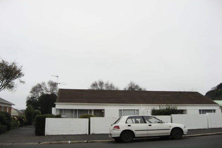 Photo of property in 279 Macandrew Road, Forbury, Dunedin, 9012