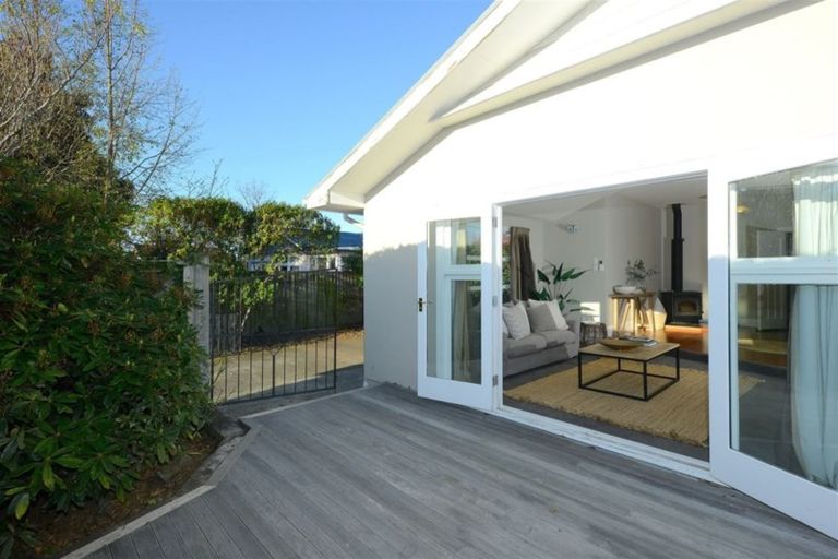 Photo of property in 36 Koromiko Street, Saint Martins, Christchurch, 8022