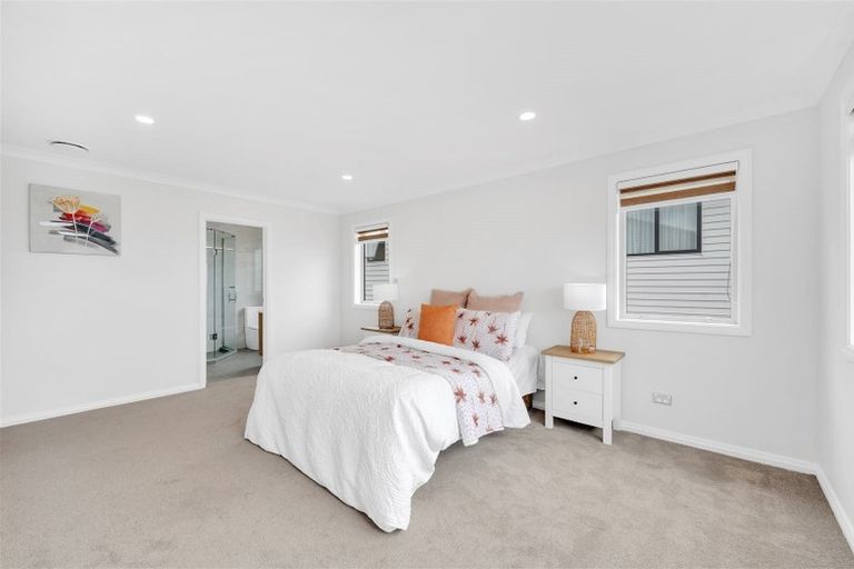 Photo of property in 7 Drover Close, Flat Bush, Auckland, 2019