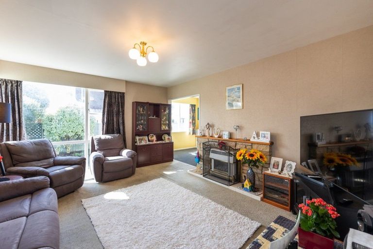 Photo of property in 8 Park Road, West End, Palmerston North, 4412