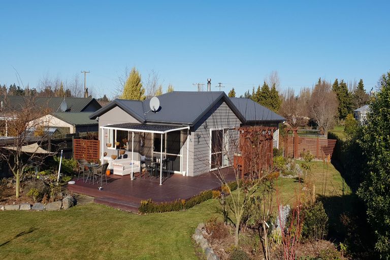 Photo of property in 10a Massey Street, Waimate, 7924