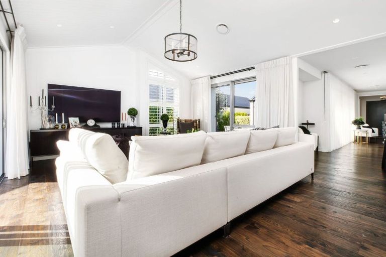 Photo of property in 46 Bronco Drive, Aidanfield, Christchurch, 8025