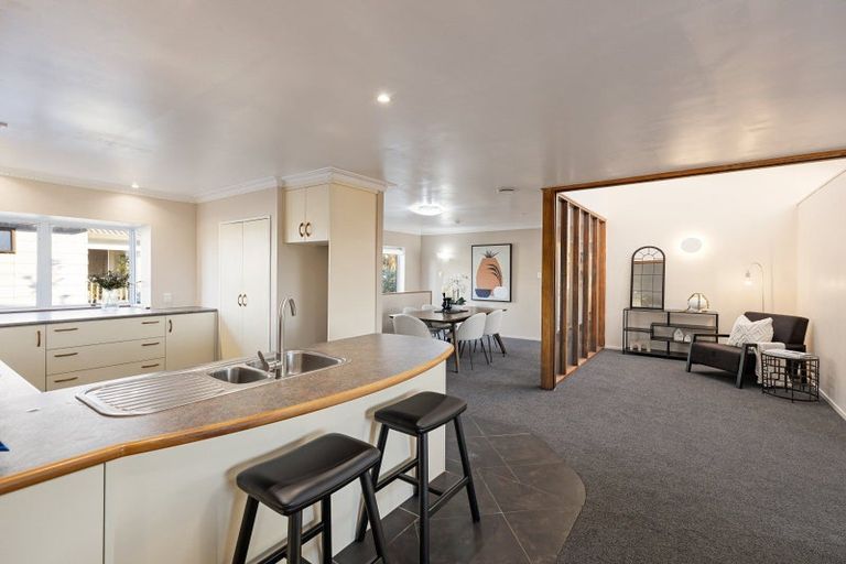 Photo of property in 11 Houhere Place, Pukete, Hamilton, 3200