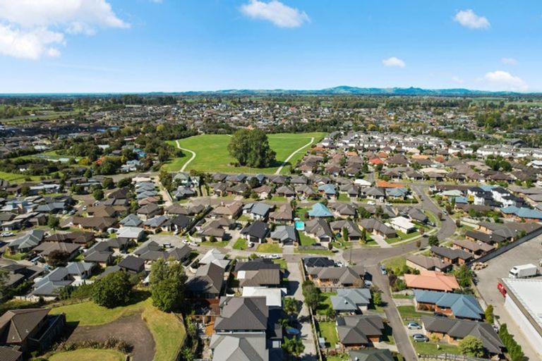 Photo of property in 29b Shrule Place, Huntington, Hamilton, 3210