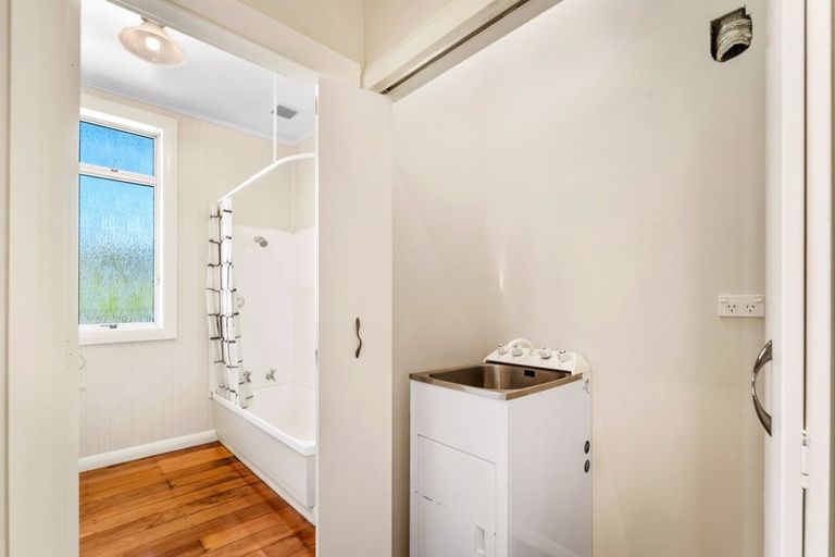 Photo of property in 18a Bush Street, Naenae, Lower Hutt, 5011