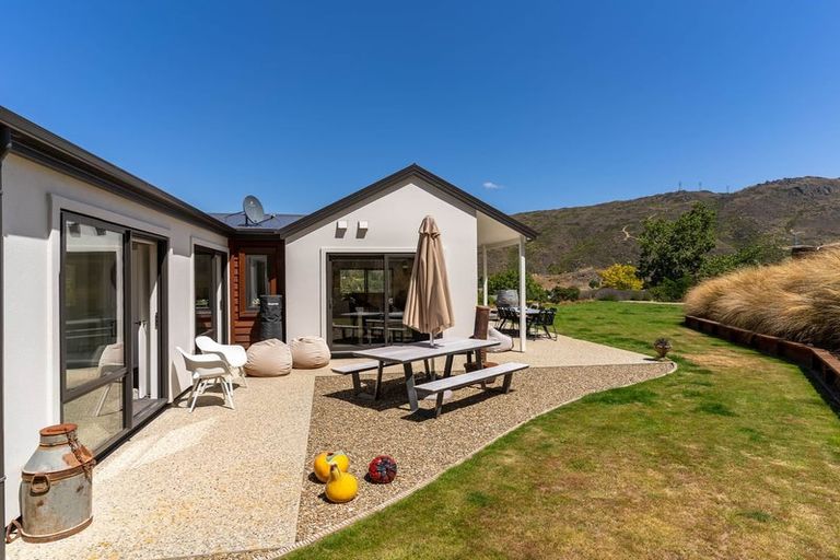 Photo of property in Naylor Street, Clyde, 9330