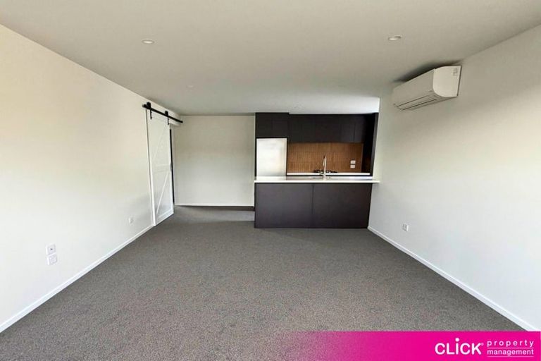 Photo of property in 33 Melbourne Street, South Dunedin, Dunedin, 9012