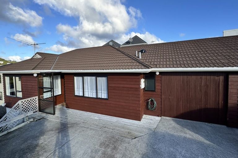 Photo of property in 3/27 Bould Street, Johnsonville, Wellington, 6037