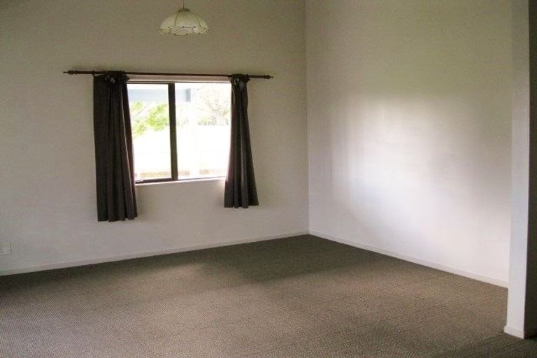 Photo of property in 38a Kaitemako Road, Welcome Bay, Tauranga, 3112