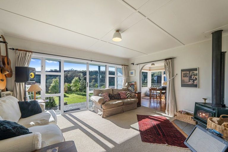 Photo of property in 555 Waitarere Beach Road, Waitarere Beach, Levin, 5510